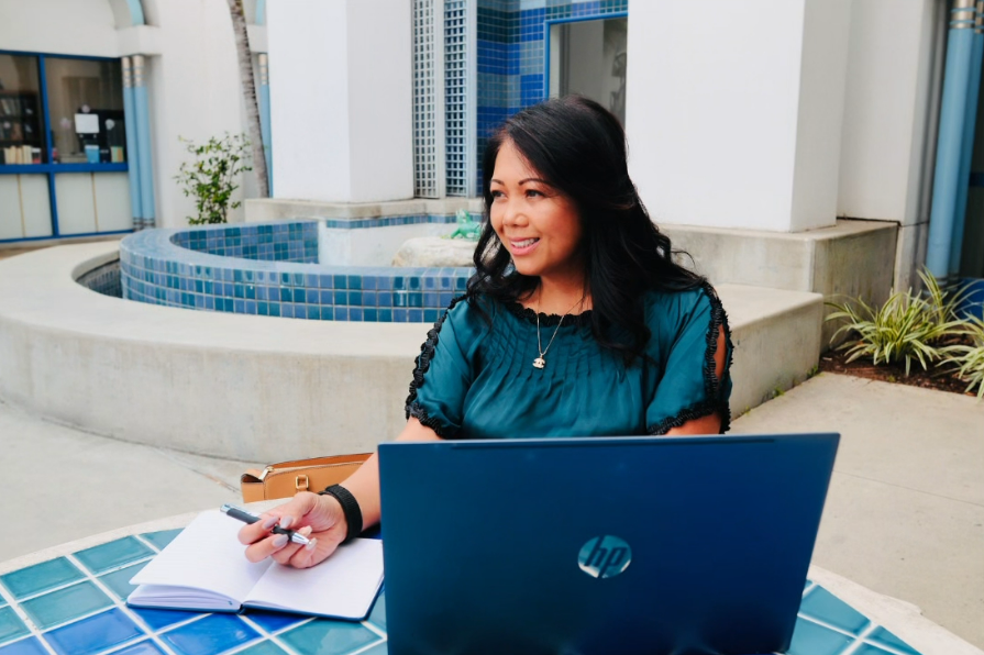 Not Just Keys and Contracts: How Maria Carrasco Helps Clients Move Forward
